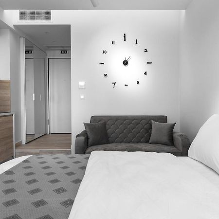 Hermes Suites, Ermou St, Nilie Hospitality Mgmt Tesalonika Bagian luar foto
