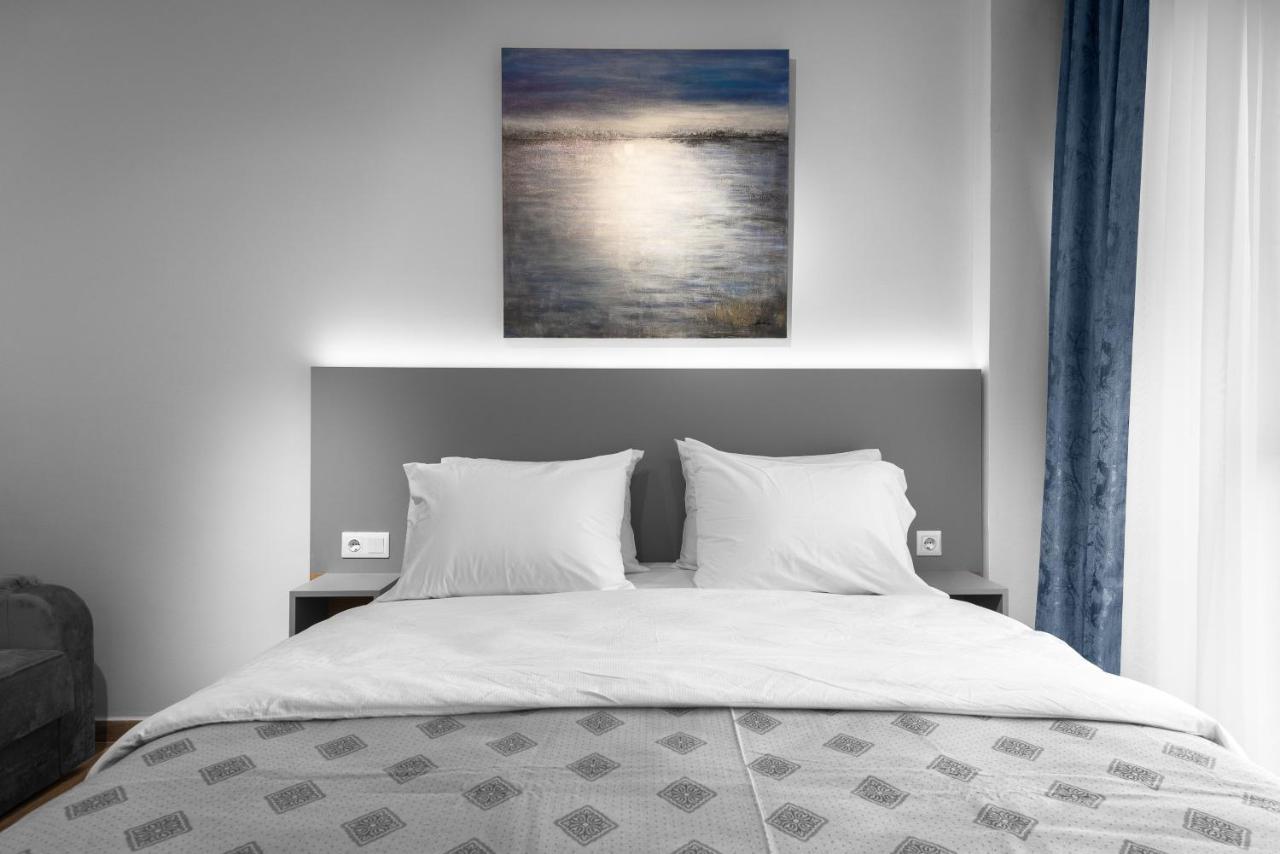 Hermes Suites, Ermou St, Nilie Hospitality Mgmt Tesalonika Bagian luar foto