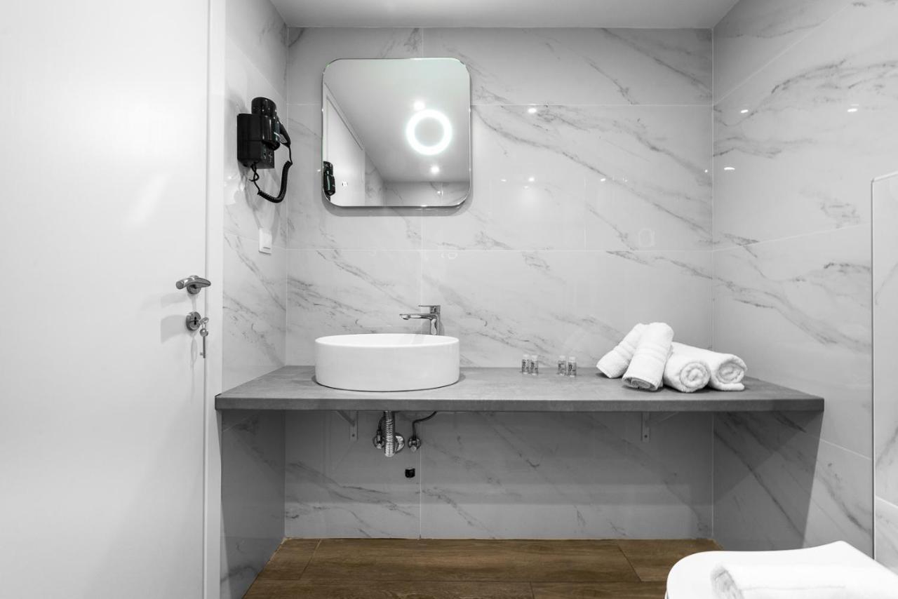 Hermes Suites, Ermou St, Nilie Hospitality Mgmt Tesalonika Bagian luar foto