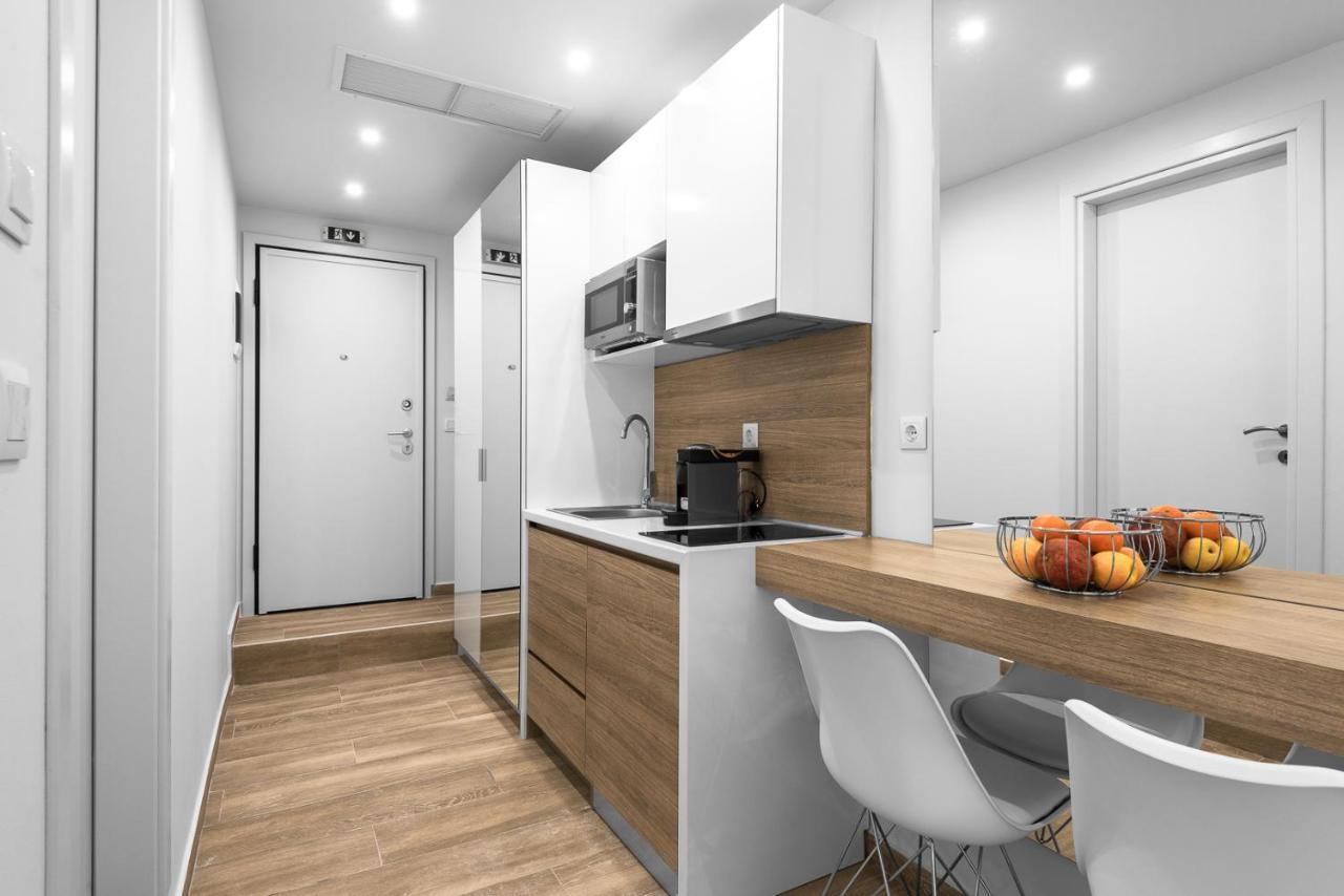 Hermes Suites, Ermou St, Nilie Hospitality Mgmt Tesalonika Bagian luar foto