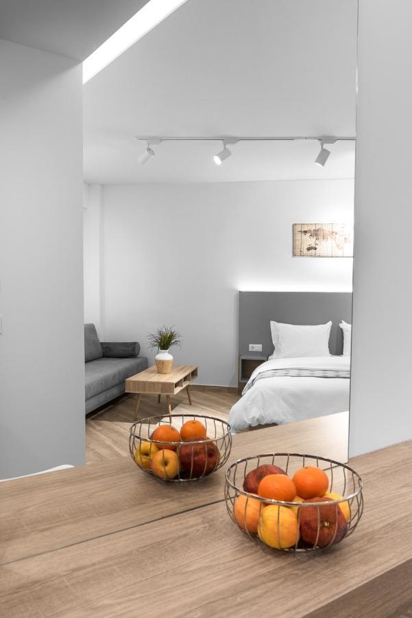 Hermes Suites, Ermou St, Nilie Hospitality Mgmt Tesalonika Bagian luar foto
